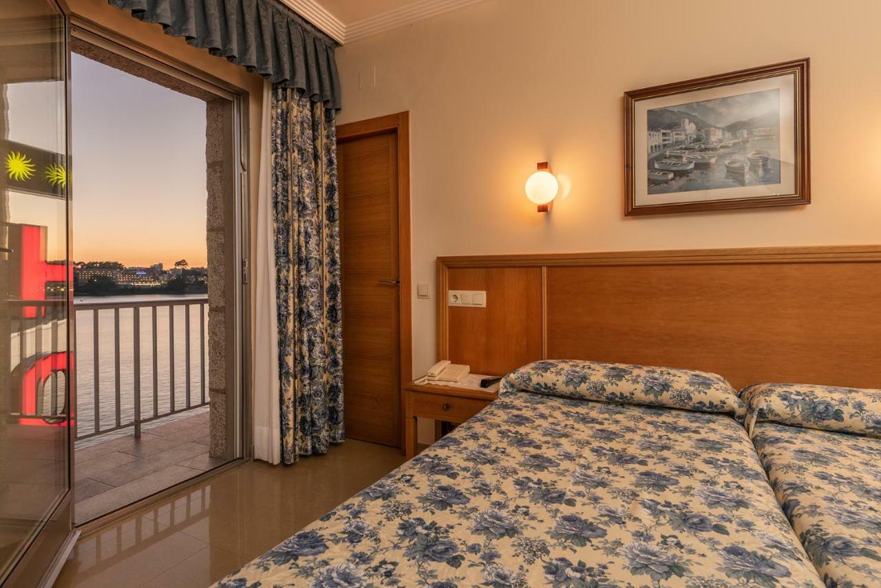 Hotel Minso Sanxenxo Exteriör bild