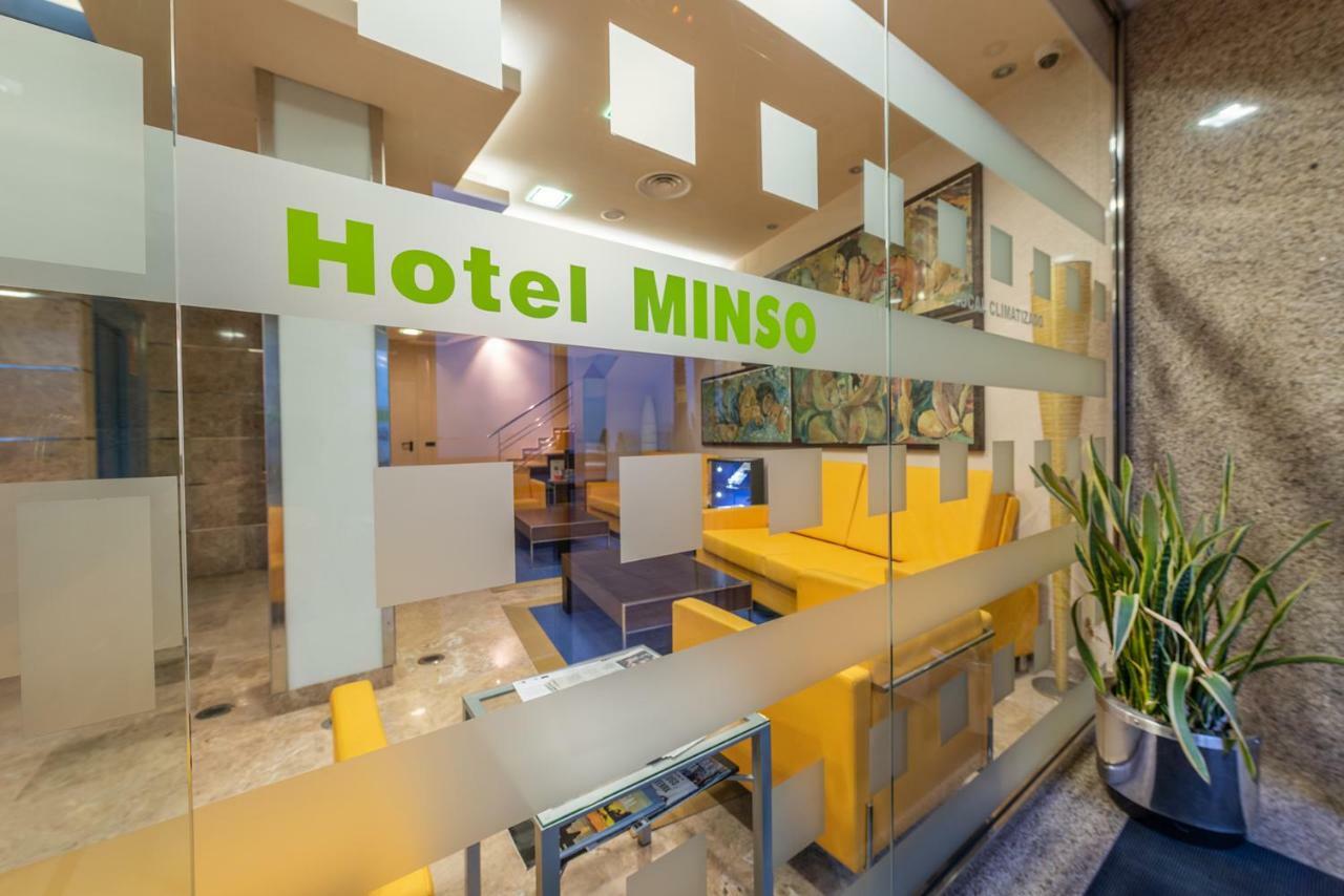 Hotel Minso Sanxenxo Exteriör bild