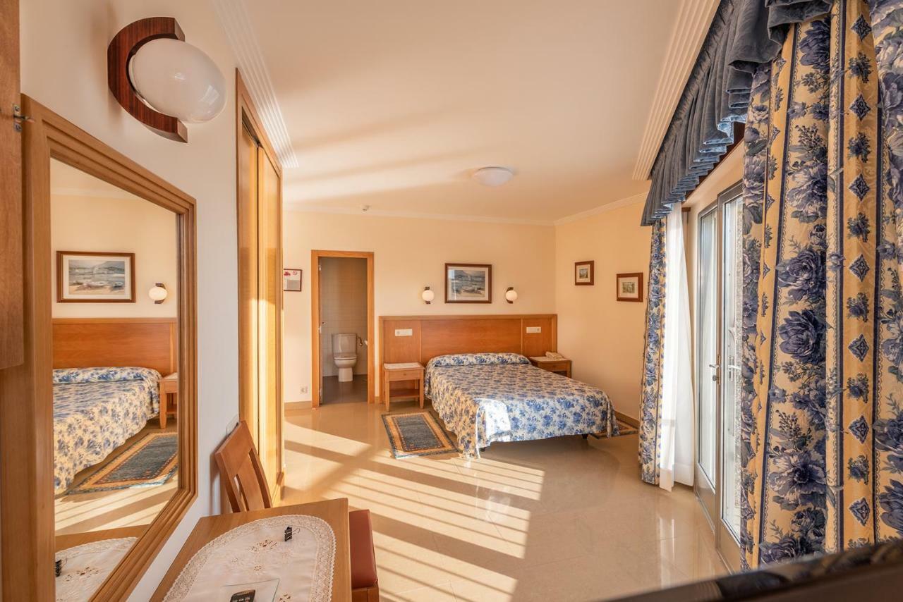 Hotel Minso Sanxenxo Exteriör bild